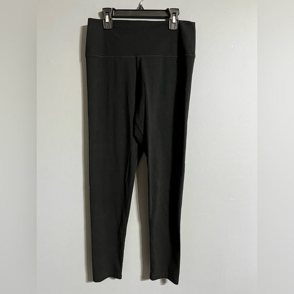 aerie Pants - Aerie Women's Black High Waisted
Leggings Size Large